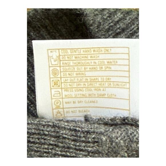 Pringle Cashmere Sweater V-Neck Made in Scotland Soft Knit Heather Gray Size 44 - Picture 7 of 11